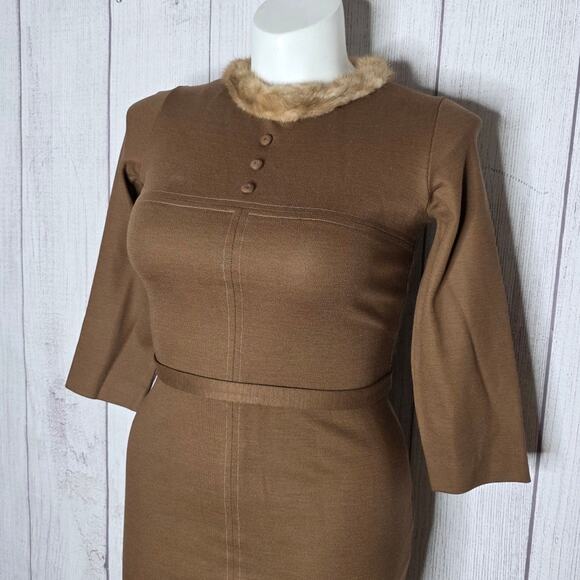 Vintage Brown Midi Dress with Fur Collar Trim *has damage* READ - sz M/L - Picture 2 of 7